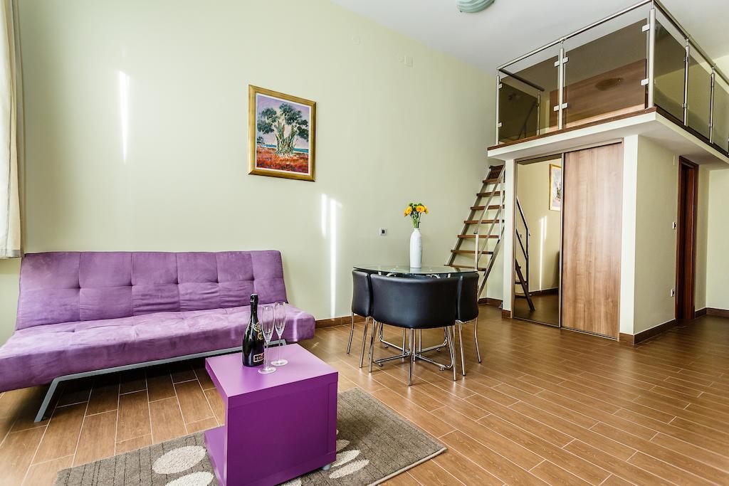 Frajona Apartments Malinska Buitenkant foto