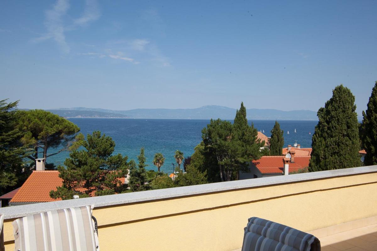 Frajona Apartments Malinska Buitenkant foto